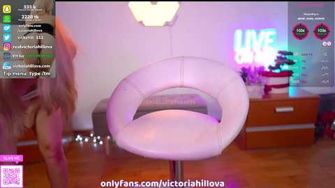 Media: victoriahillova Chaturbate 2023-09-04 13:53:00