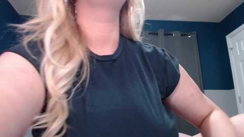 Media: kellynicolexoxo Chaturbate 2023-09-05 19:03:00