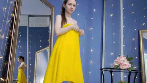 Media: kriskras__ Chaturbate 2023-09-05 07:08:00