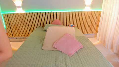 little_effy18 @ chaturbate on 20230905