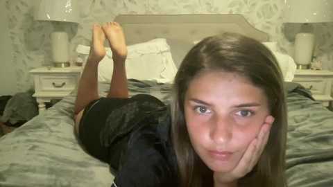 Media: evelynrossi Chaturbate 2023-09-06 01:07:00