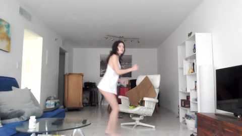 Media: frenchava Chaturbate 2023-09-06 16:46:00