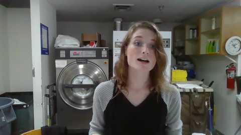 lenity_life @ chaturbate on 20230906