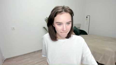 vi_vi_an @ chaturbate on 20230906