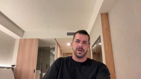 Media: alphamasterjax Chaturbate 2023-09-07 13:58:00