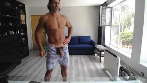 Media: latino23bom Chaturbate 2023-09-07 10:51:00