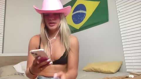 lovecayaxo @ chaturbate on 20230907