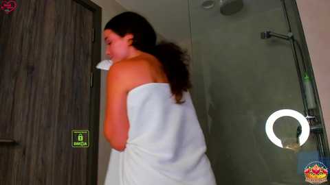 Media: demurelixir Chaturbate 2023-09-08 02:06:00
