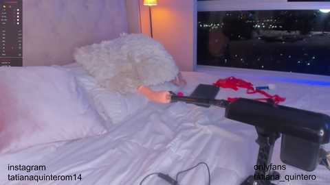 Media: swt_molly Chaturbate 2023-09-08 02:50:00