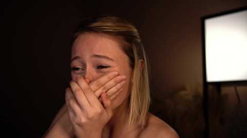 Media: wendy_amber Chaturbate 2023-09-08 19:10:00