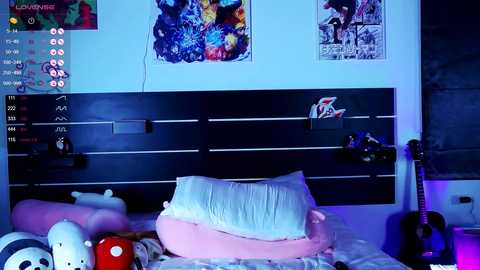 Media: madnessalise Chaturbate 2023-09-09 00:17:00