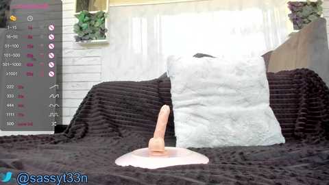 Media: sassyt33n Chaturbate 2023-09-09 09:38:00