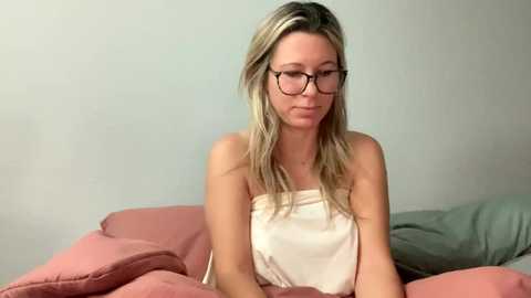 Media: texas_blonde Chaturbate 2023-09-09 15:28:00