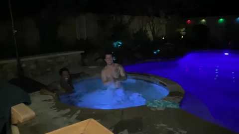 Media: browneyedmuscleboy32 Chaturbate 2023-09-10 03:40:00