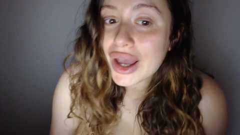 Media: dyafirst Chaturbate 2023-09-10 18:35:00