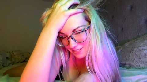 Media: x_dreamgirl_x Chaturbate 2023-09-10 02:09:00