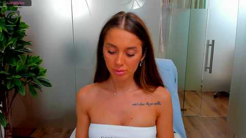 Media: anyarayne Chaturbate 2023-09-11 14:05:00