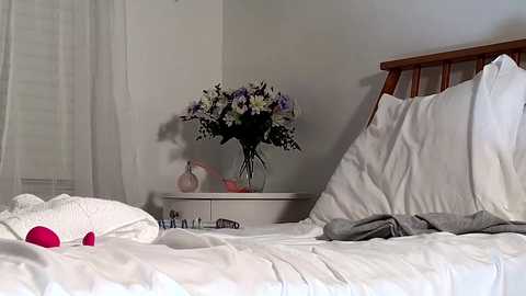 Media: littlegreekflower Chaturbate 2023-09-11 02:20:00