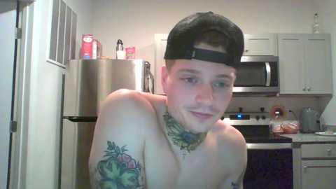 redinthebed @ chaturbate on 20230911