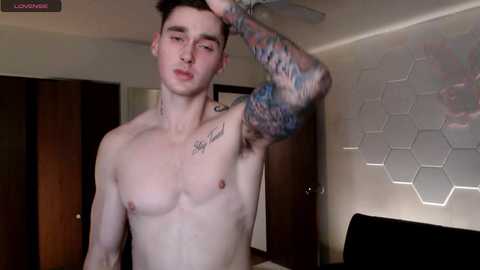 Media: thebrentsavage Chaturbate 2023-09-12 03:36:00