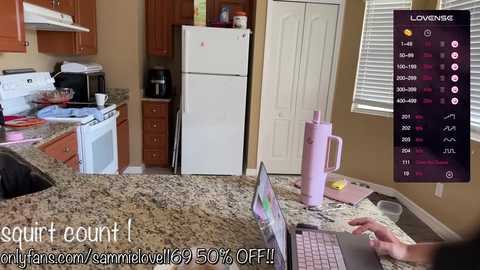 Media: sammielove1169 Chaturbate 2023-09-13 20:53:00