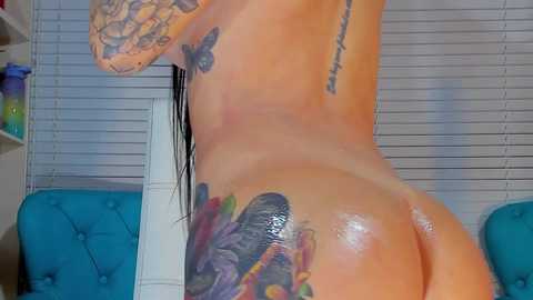 Media: cuteanddesesperate Chaturbate 2023-09-14 00:13:00