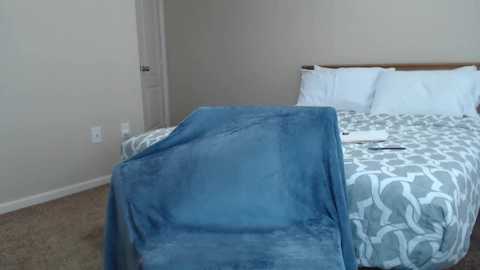 Media: hotwife_autumn Chaturbate 2023-09-14 16:55:00