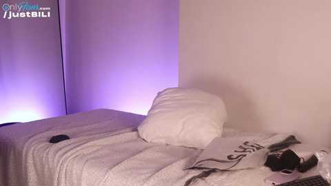 Media: justbecauseiloveit Chaturbate 2023-09-14 20:36:00