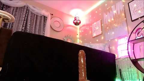 Media: milf_lacey Chaturbate 2023-09-14 16:47:00