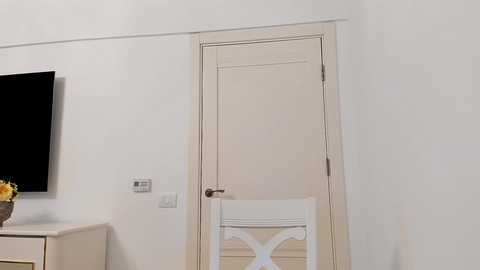 Media: devyale Chaturbate 2023-09-15 06:20:00
