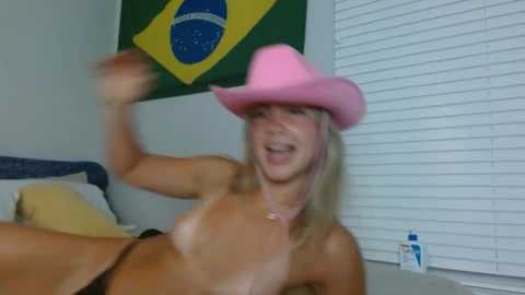 lovecayaxo @ chaturbate on 20230915