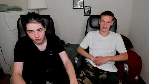 Media: vasivan Chaturbate 2023-09-15 18:58:00