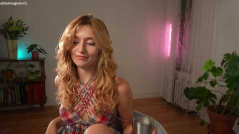 Media: alisonrouge Chaturbate 2023-09-16 01:58:00