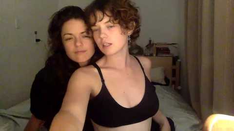 cosmicqueers @ chaturbate on 20230916