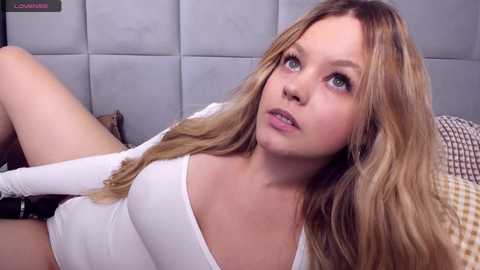 Media: dianaholiday Chaturbate 2023-09-16 15:42:00