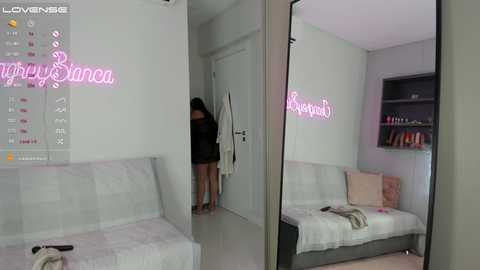 Media: jeangreybianca Chaturbate 2023-09-16 17:43:00
