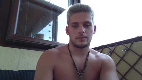 Media: roberto_twink1 Chaturbate 2023-09-16 10:02:00