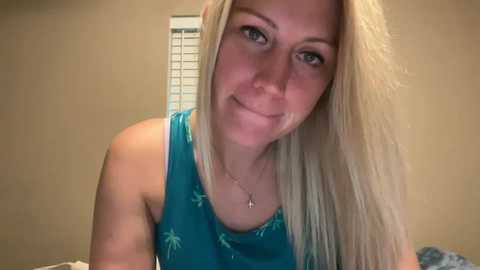 Media: smexxii93 Chaturbate 2023-09-16 18:33:00