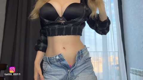Media: tatti_1 Chaturbate 2023-09-16 03:21:00