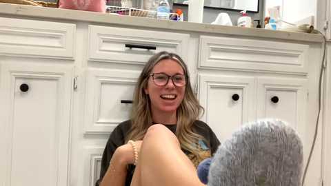 Media: texas_blonde Chaturbate 2023-09-16 22:43:00