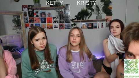 Media: _reverse_gang_ Chaturbate 2023-09-17 15:19:00