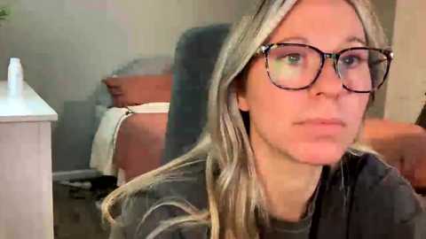 Media: texas_blonde Chaturbate 2023-09-17 04:21:00