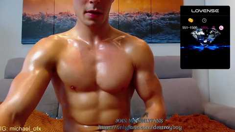 Media: destroy_boy Chaturbate 2023-09-18 07:20:00