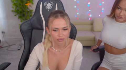 Media: kira0541 Chaturbate 2023-09-18 10:54:00