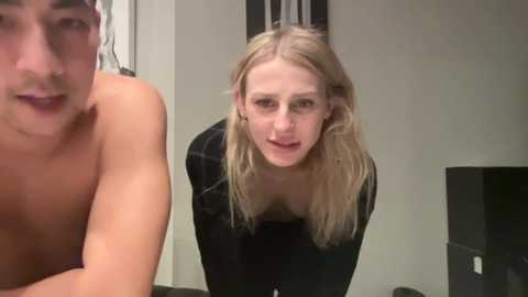 Media: sophiatheinnocent Chaturbate 2023-09-18 06:38:00