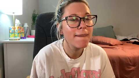 Media: texas_blonde Chaturbate 2023-09-18 19:32:00
