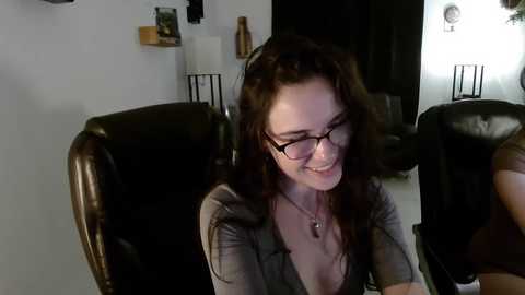 Media: bunnynextdoor Chaturbate 2023-09-19 01:50:00