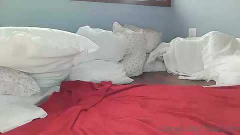 Media: lilrosiedoll Chaturbate 2023-09-19 16:28:00