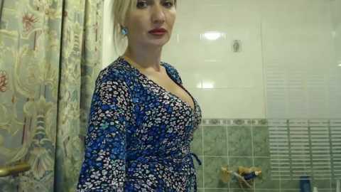 Media: mallinia Chaturbate 2023-09-19 01:37:00