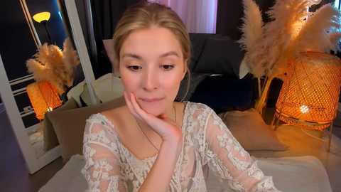 Media: milablush Chaturbate 2023-09-19 11:16:00